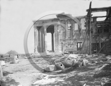 Athenes portique nord de l Erechtheion  .jpg