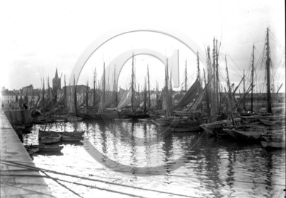 BA 1645 Les Sables d Olonne  dpt 85 .jpg
