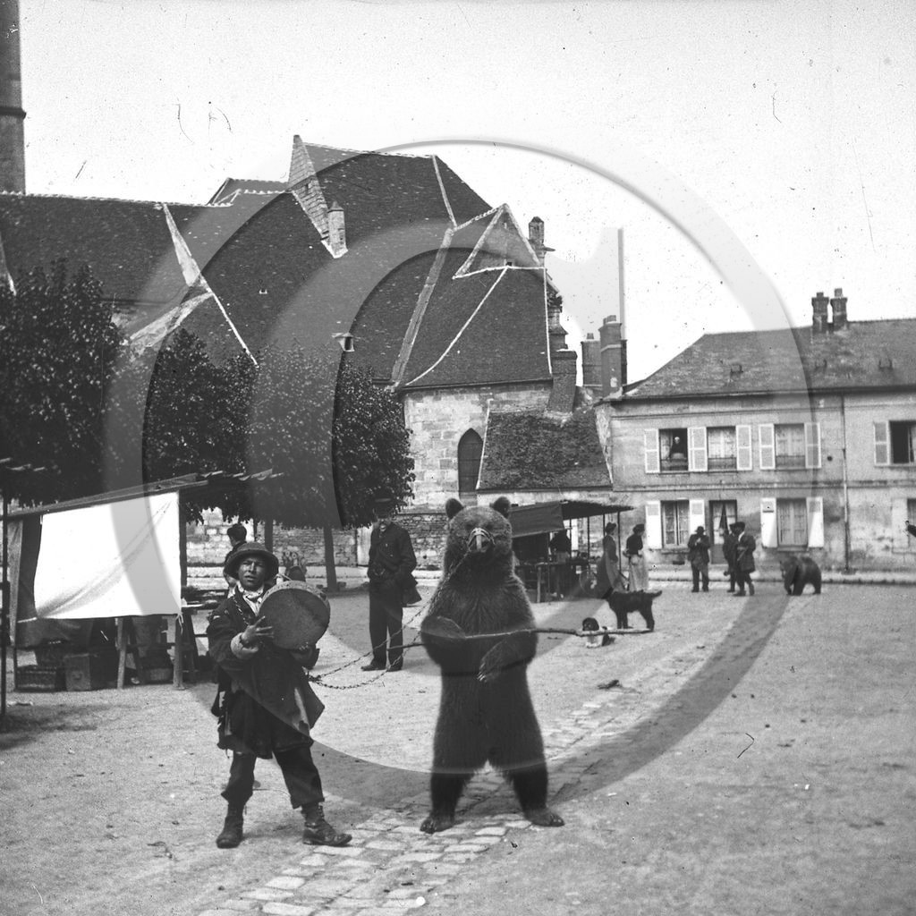 vi  88 creil.jpg
