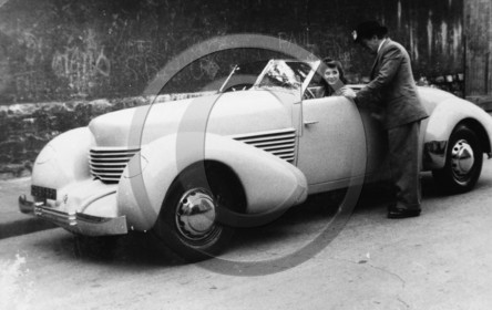 AU 2296 Cord cabriolet 1936 .jpg