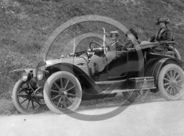 AU 2035 Peugeot .jpg