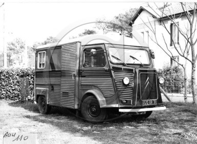 au 110.jpg