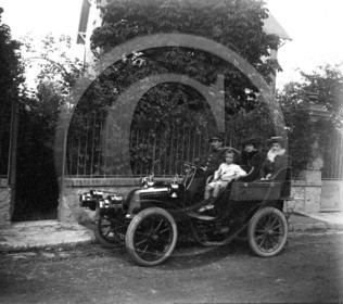 AU 867 Renault .jpg