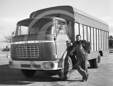 AUU 80  Berliet.jpg