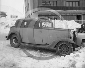 AU 798 rallye neige et glace alpe d'huez .jpg