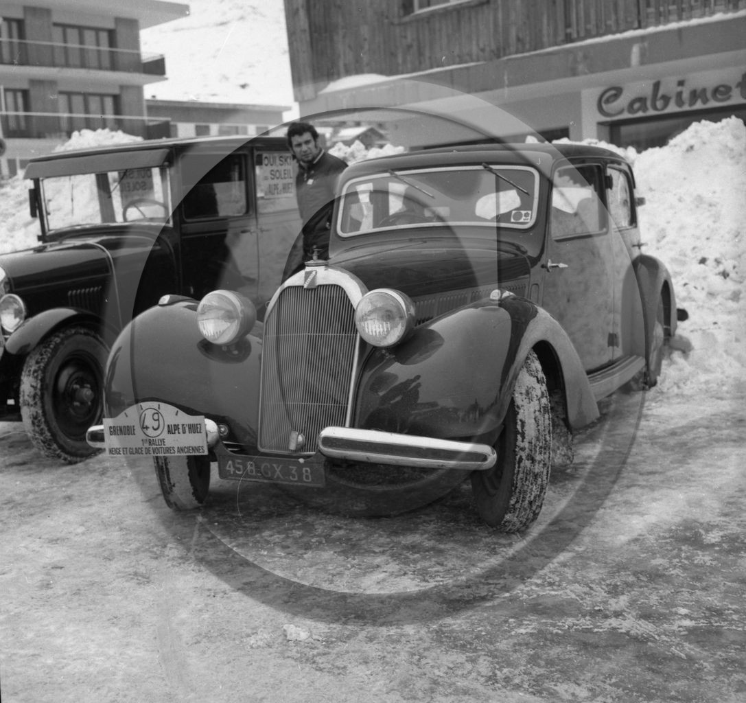 AU 811 Talbot T 4  1er rallye neige et glace Alpe d'Huez .jpg