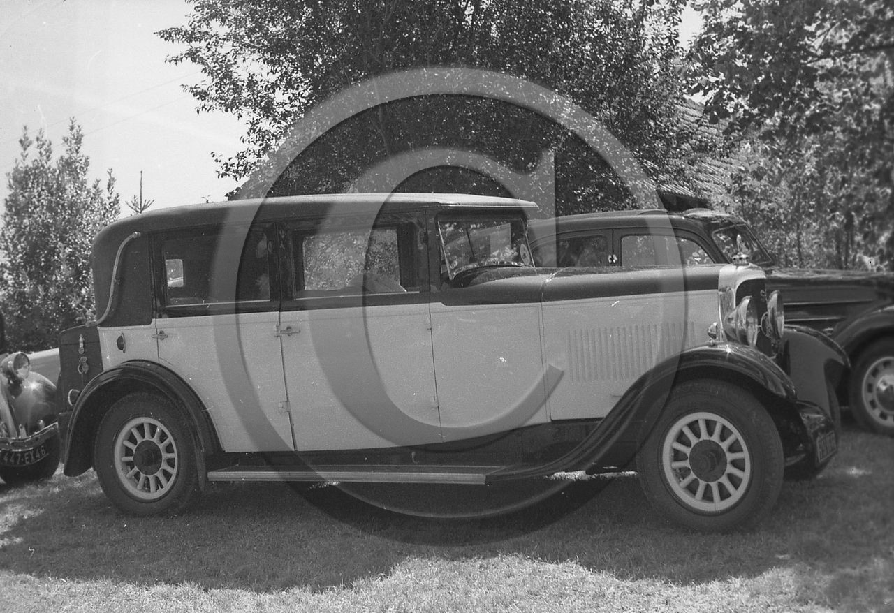 AU 289  Panhard .jpg