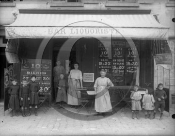 ME 24 cafe- biere des Moulineaux .jpg