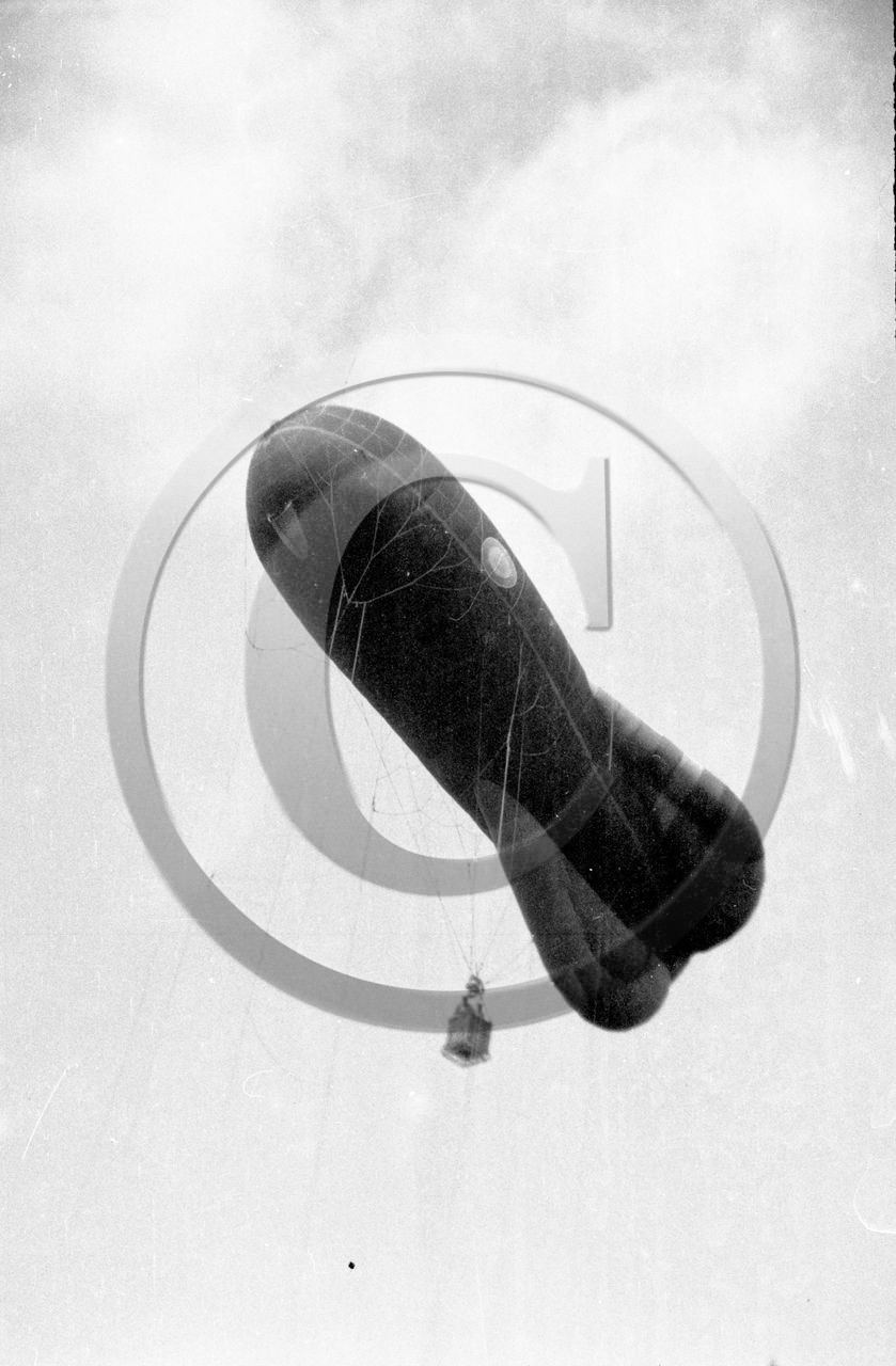 avi 142 ballon d observation .jpg