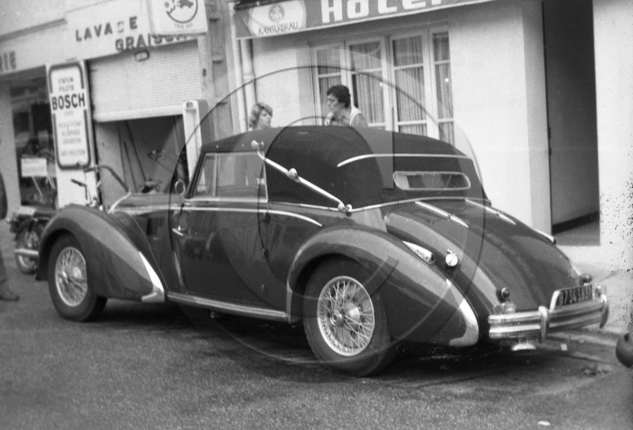 AU 3813 Talbot lago record .jpg