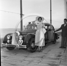 concours elegance apres guerre