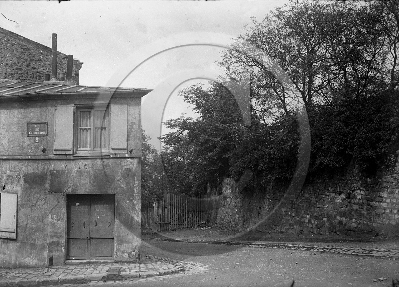 vi  1479  Montmarte 2 rue de l'abreuvoir.jpg