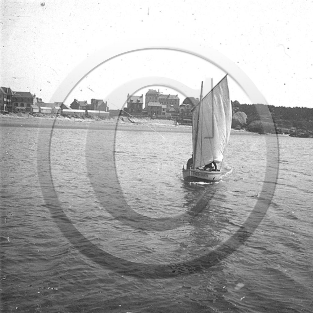 BA 146 TREGASTEL dpt 22 .jpg