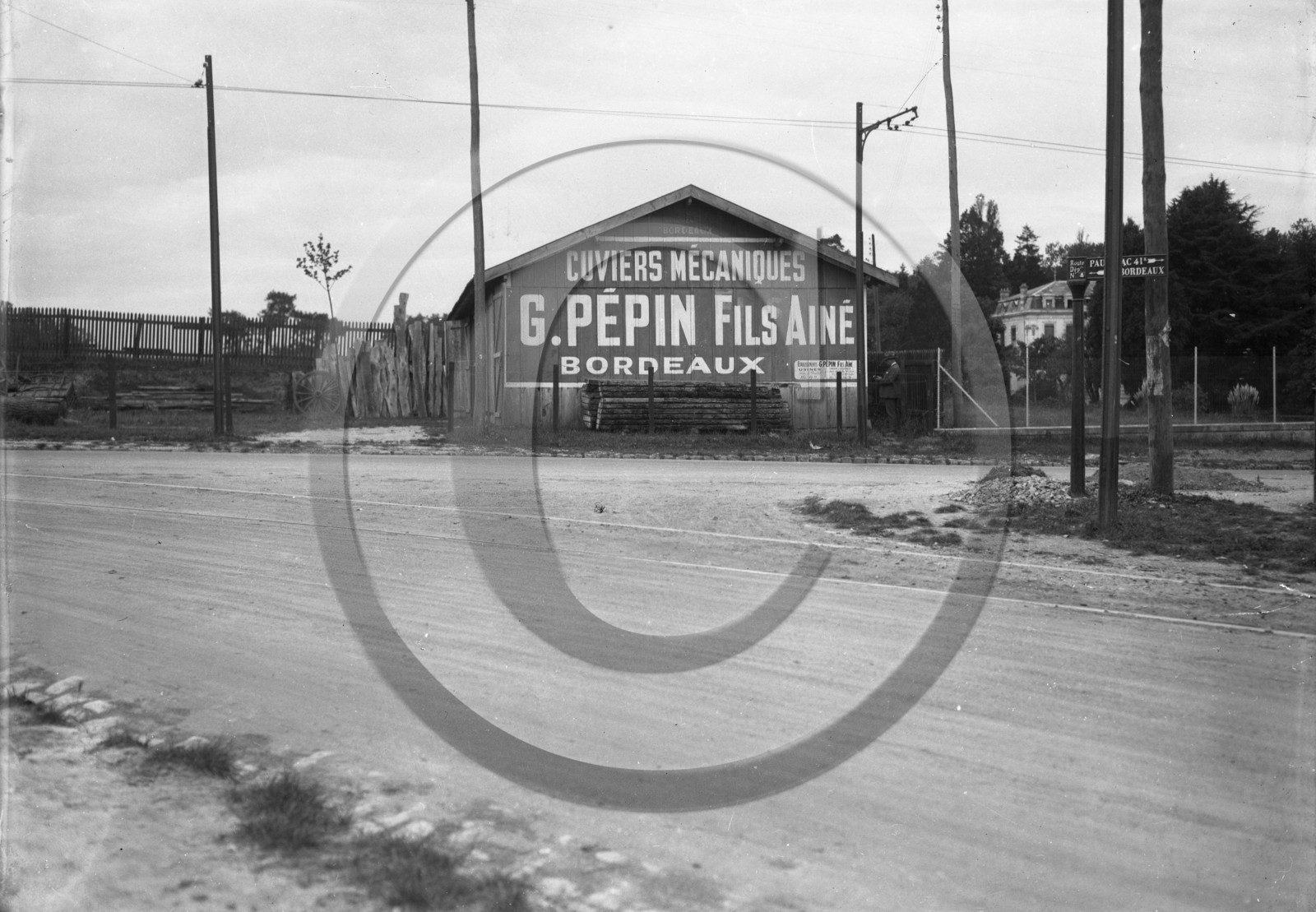 BX 543 établissement Pépin.jpg