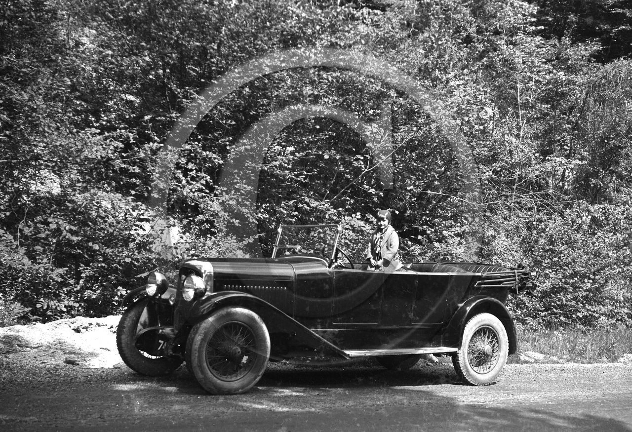 AU 4119 Panhard .jpg