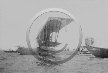 AVI 197 hydravion .jpg