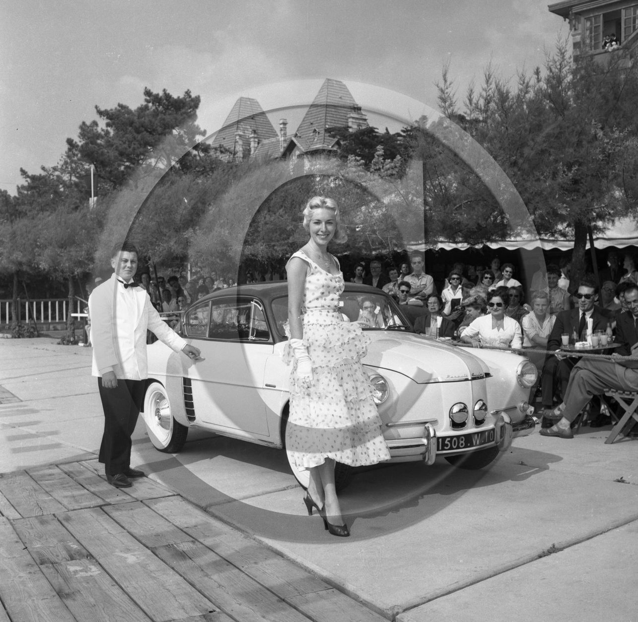 concours elegance apres guerre