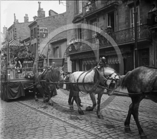 BX 568  rue Fondaudège  .jpg