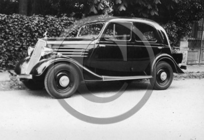 AU 4221 Renault .jpg