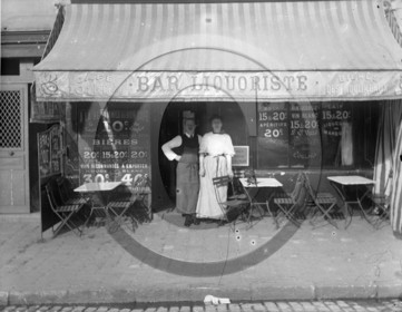 ME 23 bar liquoriste biere des Moulineaux  .jpg
