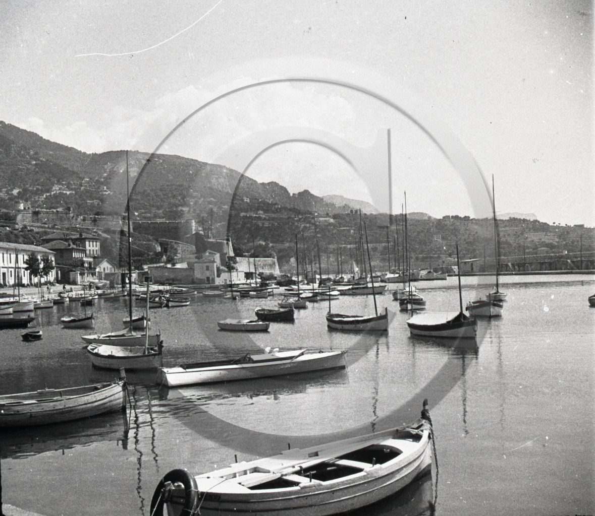 vi  118 Marseille dpt 13.jpg