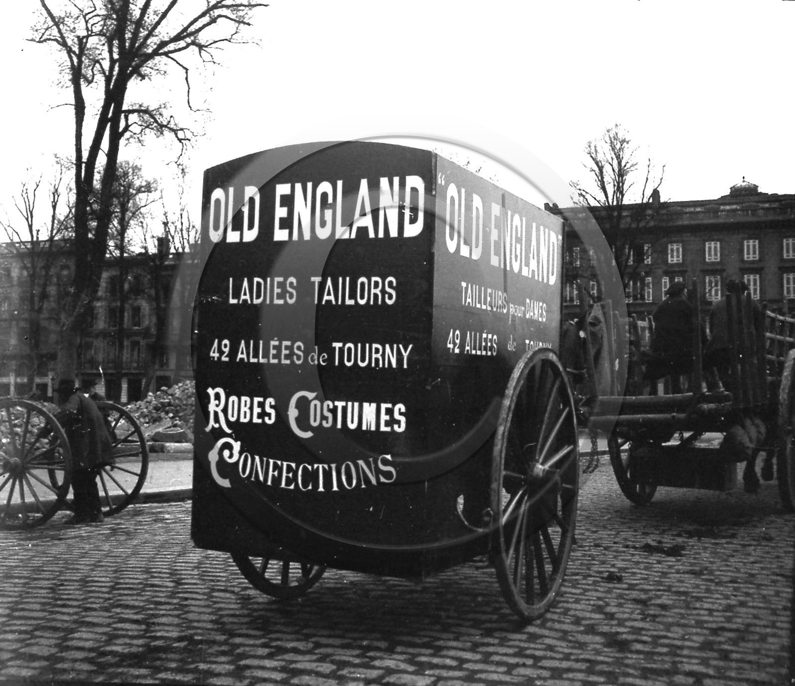 BX 30.jpg dossier2.jpg