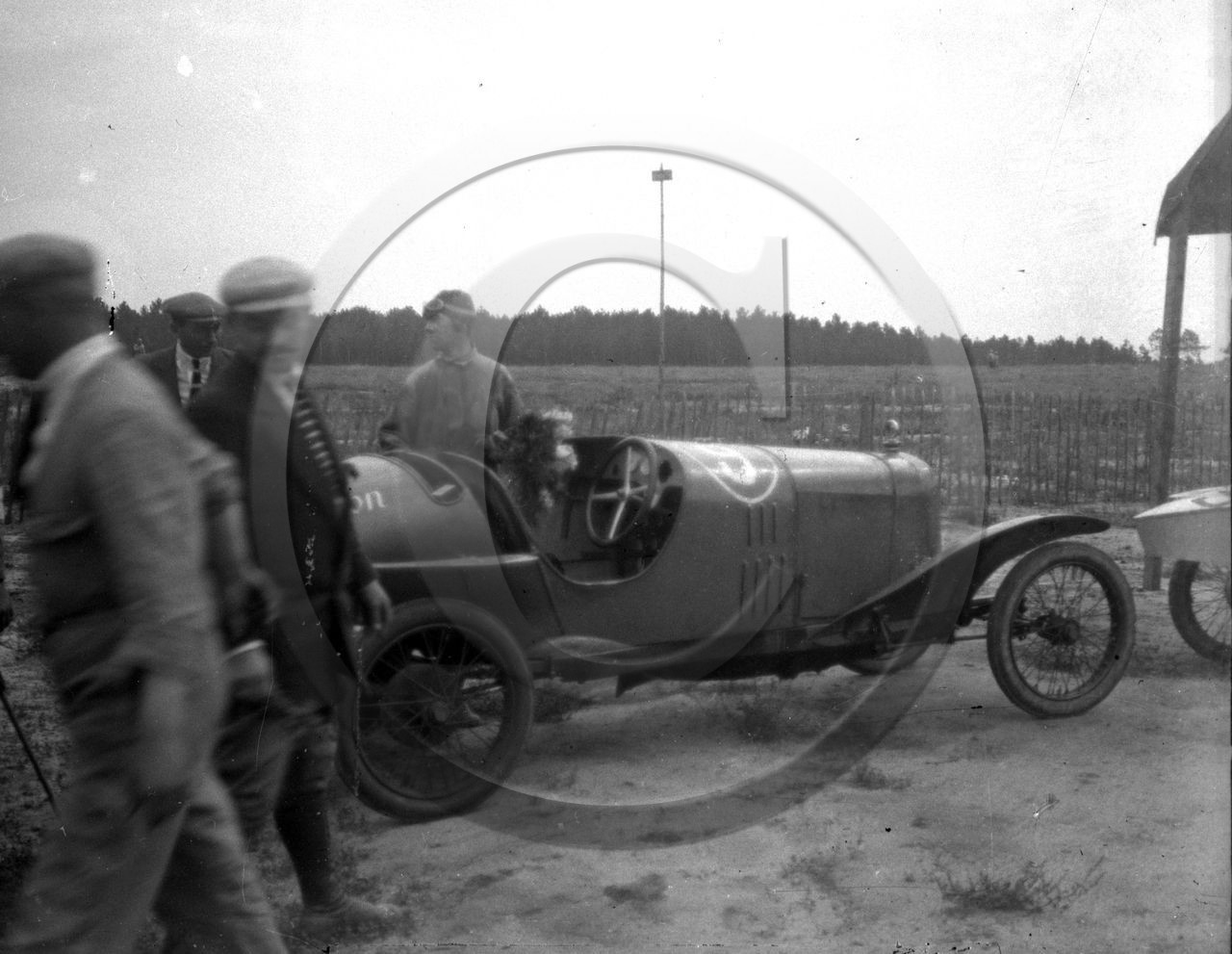 AUC 21 Salmson n° 9 .jpg