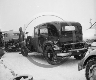 AU 765 Hotchkiss R. des neiges Alpe d'huez .jpg