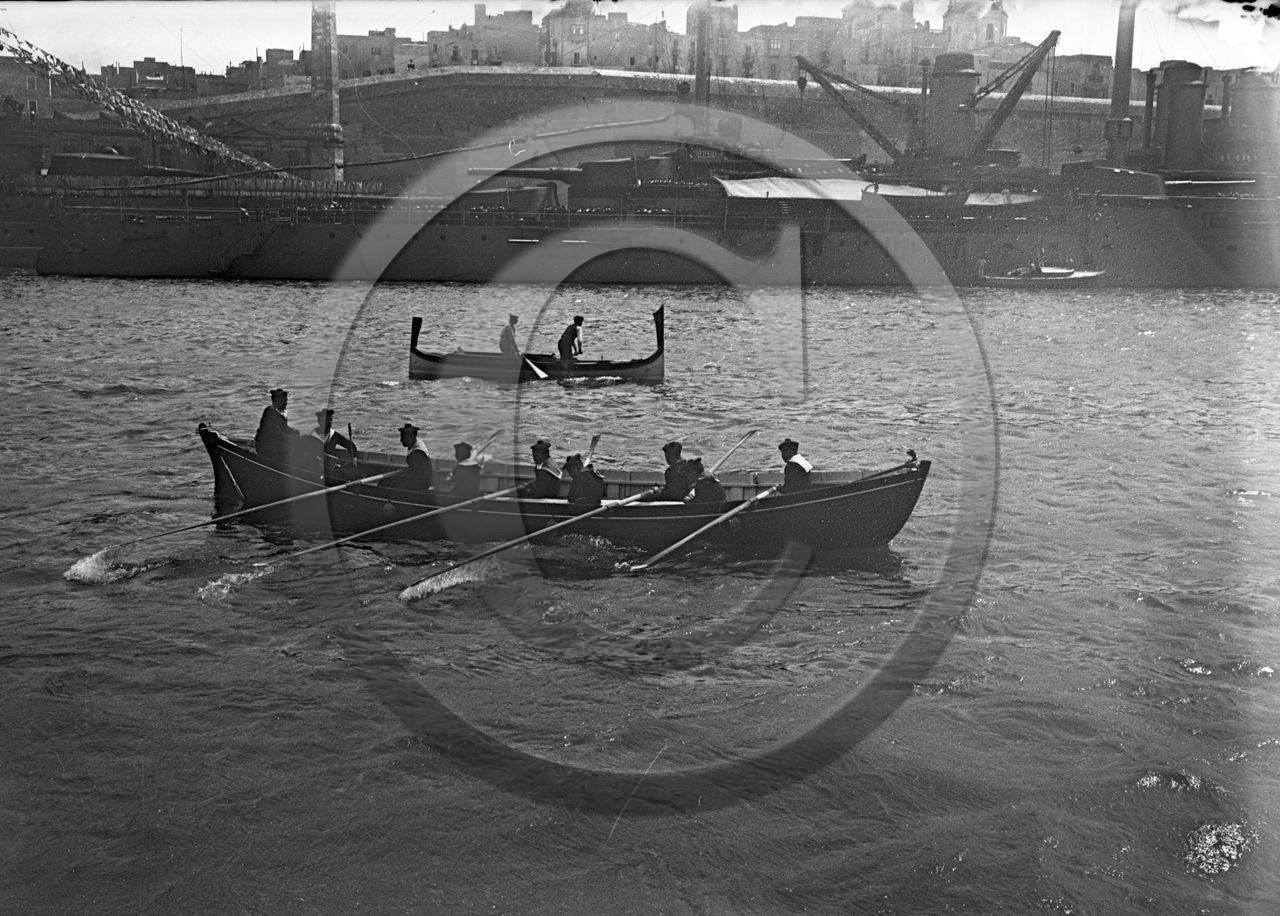 vi  1780 toulon en 1899 dpt 83 .jpg