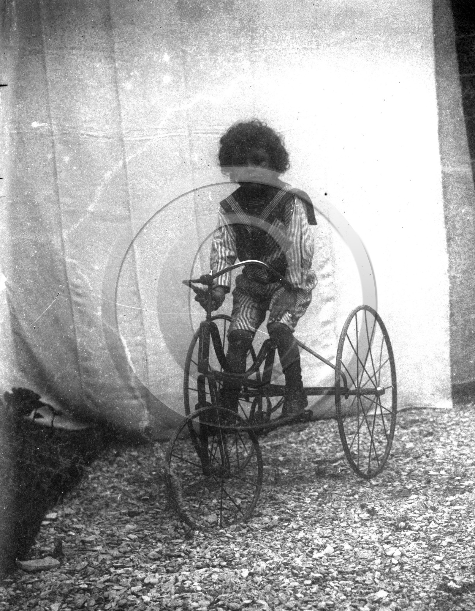 enfant jouet 80 .jpg