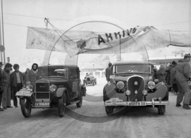 AU 839 Hotchkiss R. des neiges Alpe d'huez.jpg