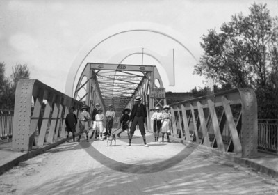 vi  1617  Langoiran le pont dpt33 .jpg