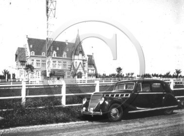 AU 3863 Renault Radio normandie Yvetot juillet 1939.jpg