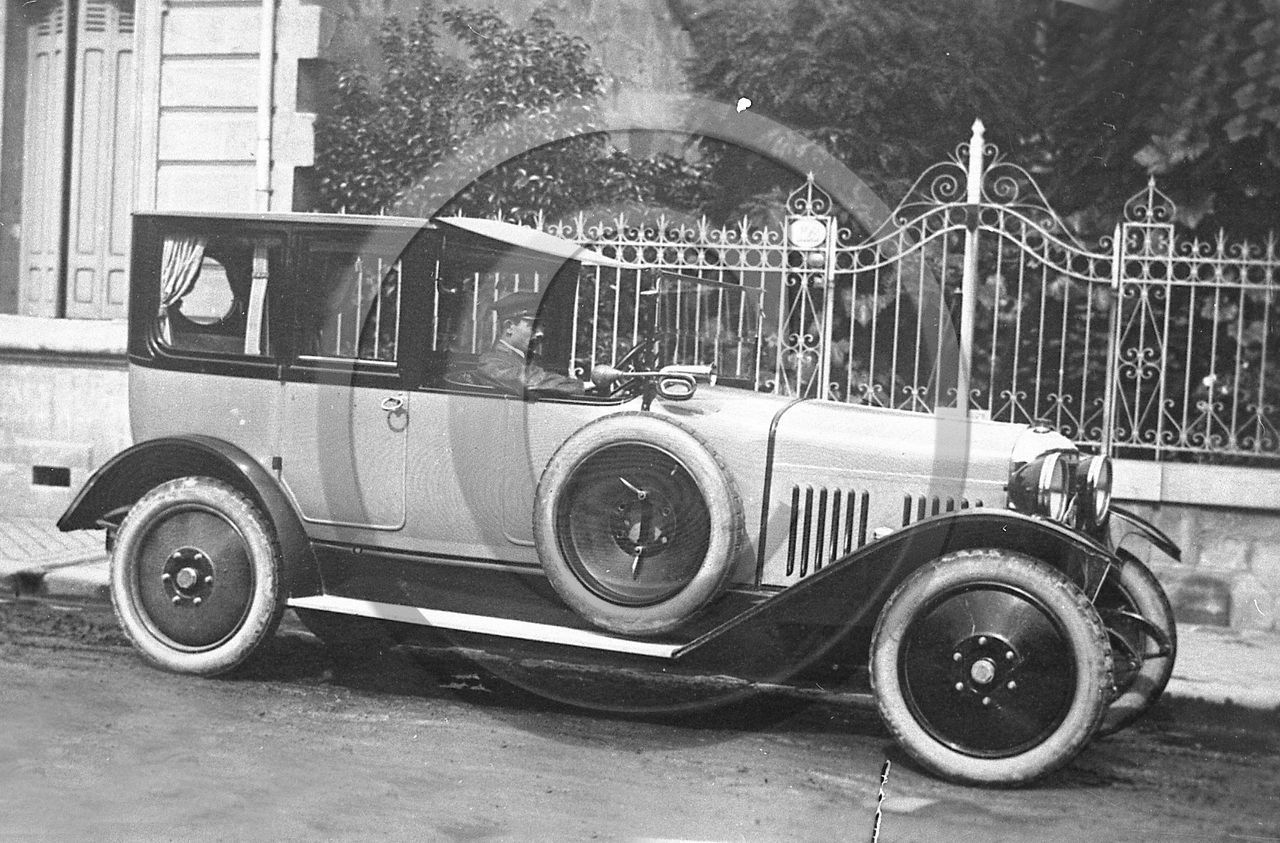 AU 2273 motobloc .jpg