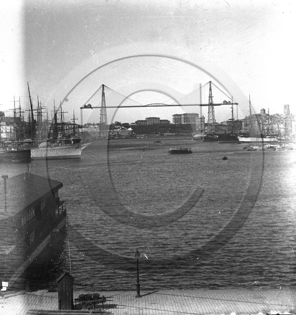 BA 337  Marseille le vieux port le pont transbordeur  dpt 13 .jpg