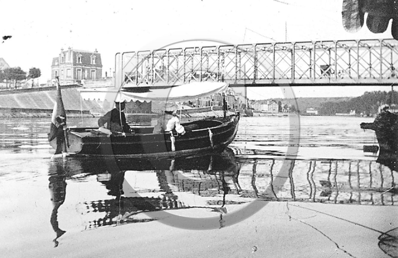 vi  110 creil l'oise dpt 60.jpg