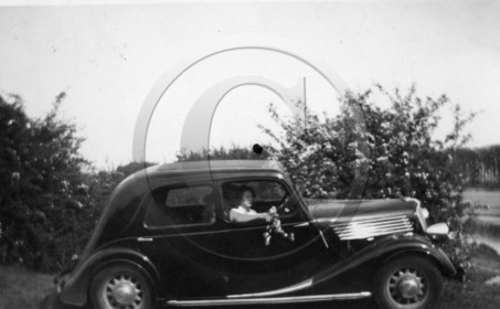 AU 4224 Renault  celta standard economique  ADC  2   1937 .jpg