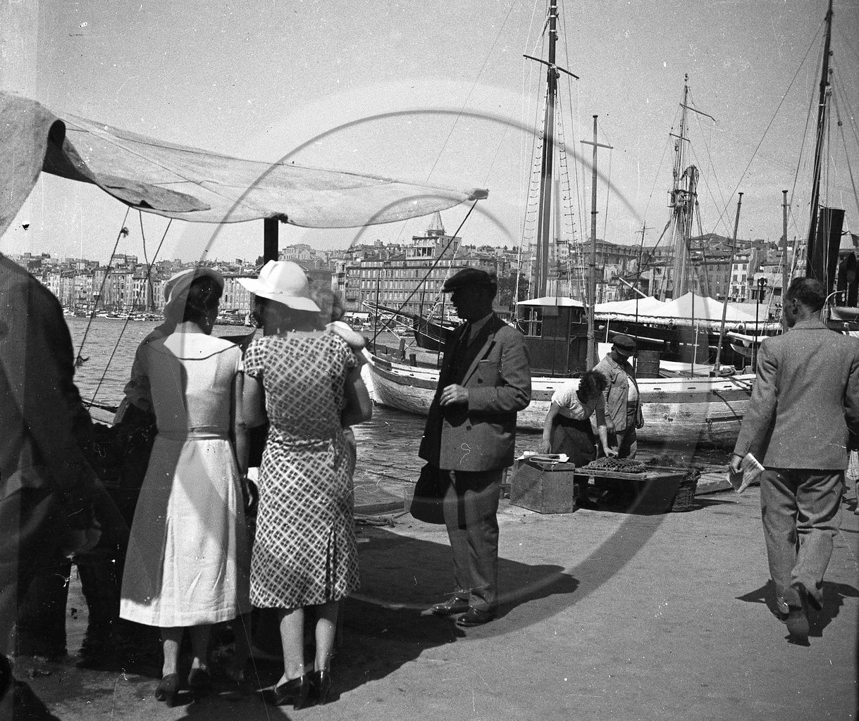 BA 33  Marseille   dpt 13.jpg