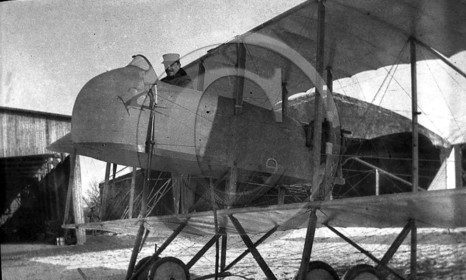 avi 96 Farman serie 20.jpg