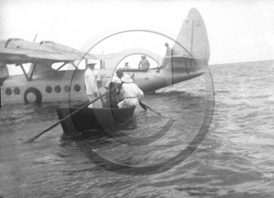 AVI 245hydravion F AOUM .jpg