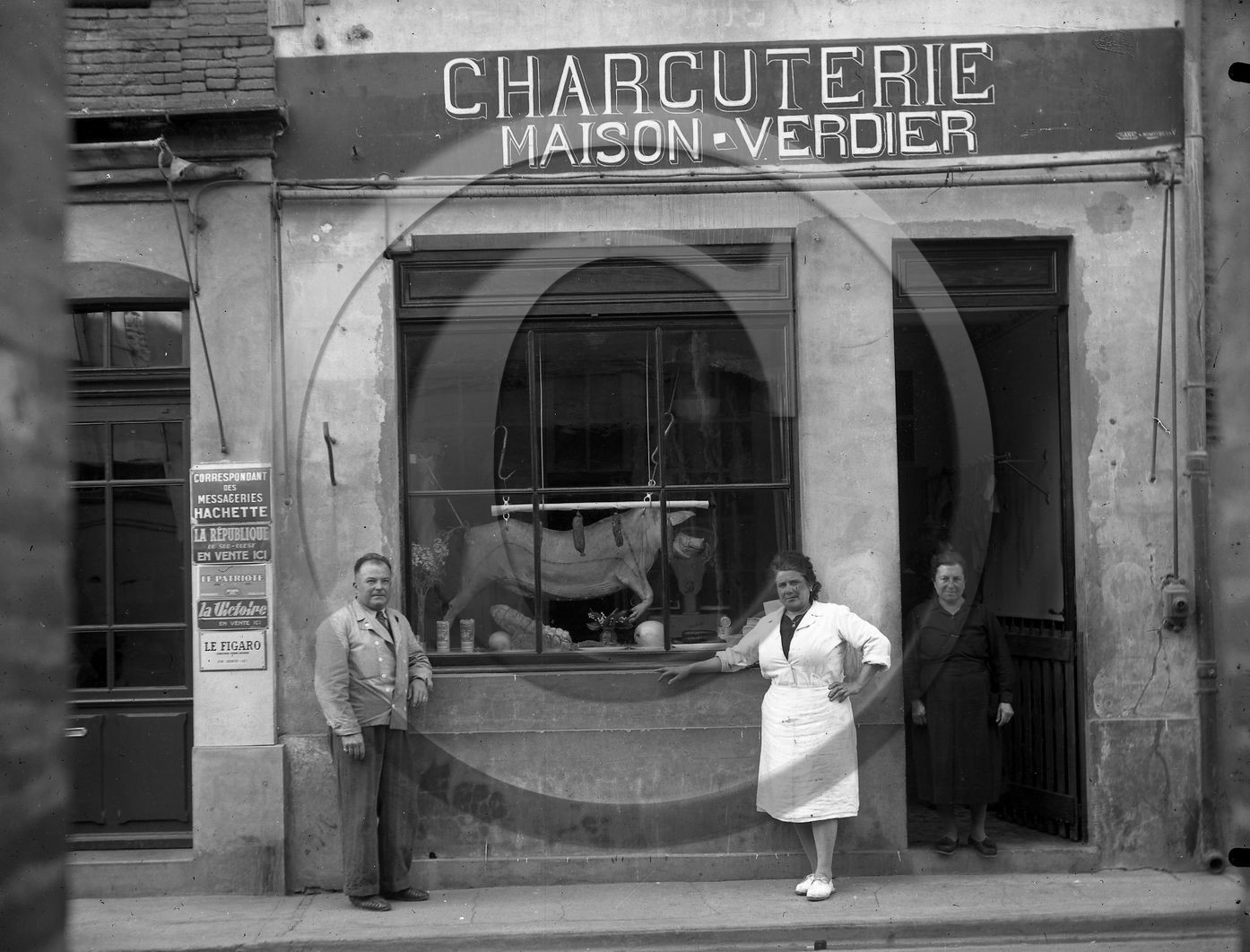 CHARCUTIER VERDIER.jpg